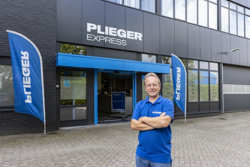 Plieger Express Eindhoven Plieger Express Eindhoven