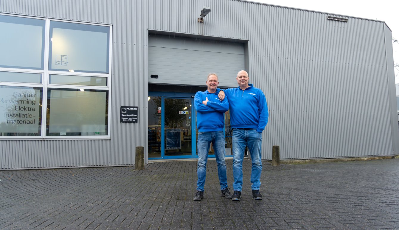 Plieger Express Almere Plieger Express Almere