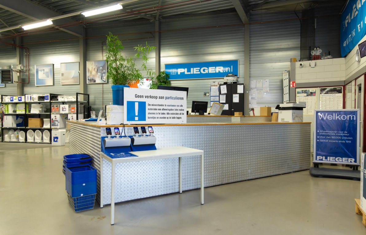 Plieger Express Almere Plieger Express Almere