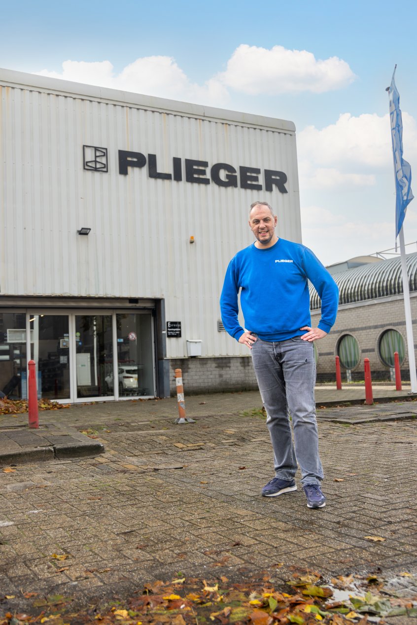 Plieger Express Schiedam Scholtenstraat Plieger Express Schiedam Scholtenstraat