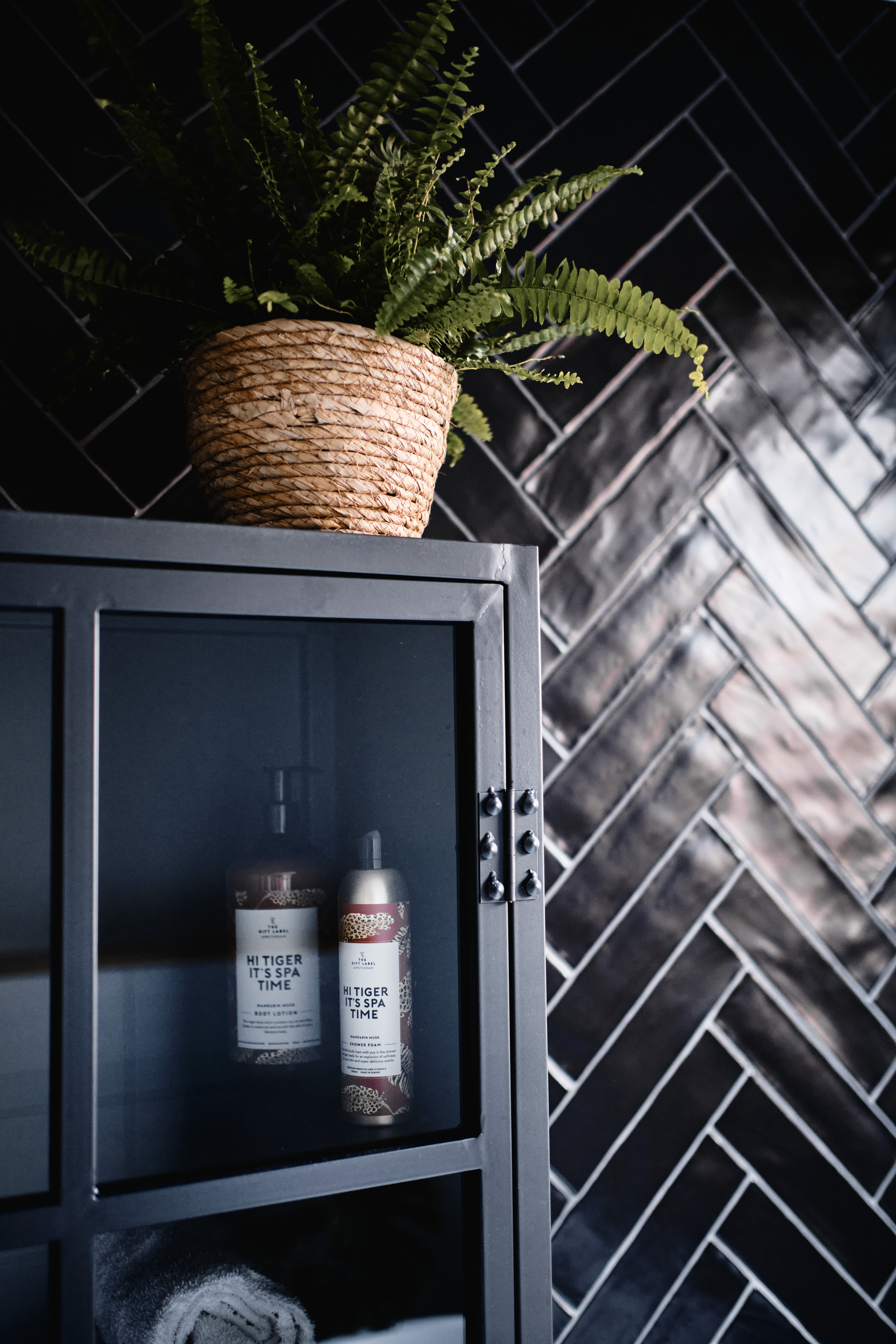 PLIEGER by Roos Oosterbroek dRaw studio 52.jpg PLIEGER by Roos Oosterbroek dRaw studio 52.jpg