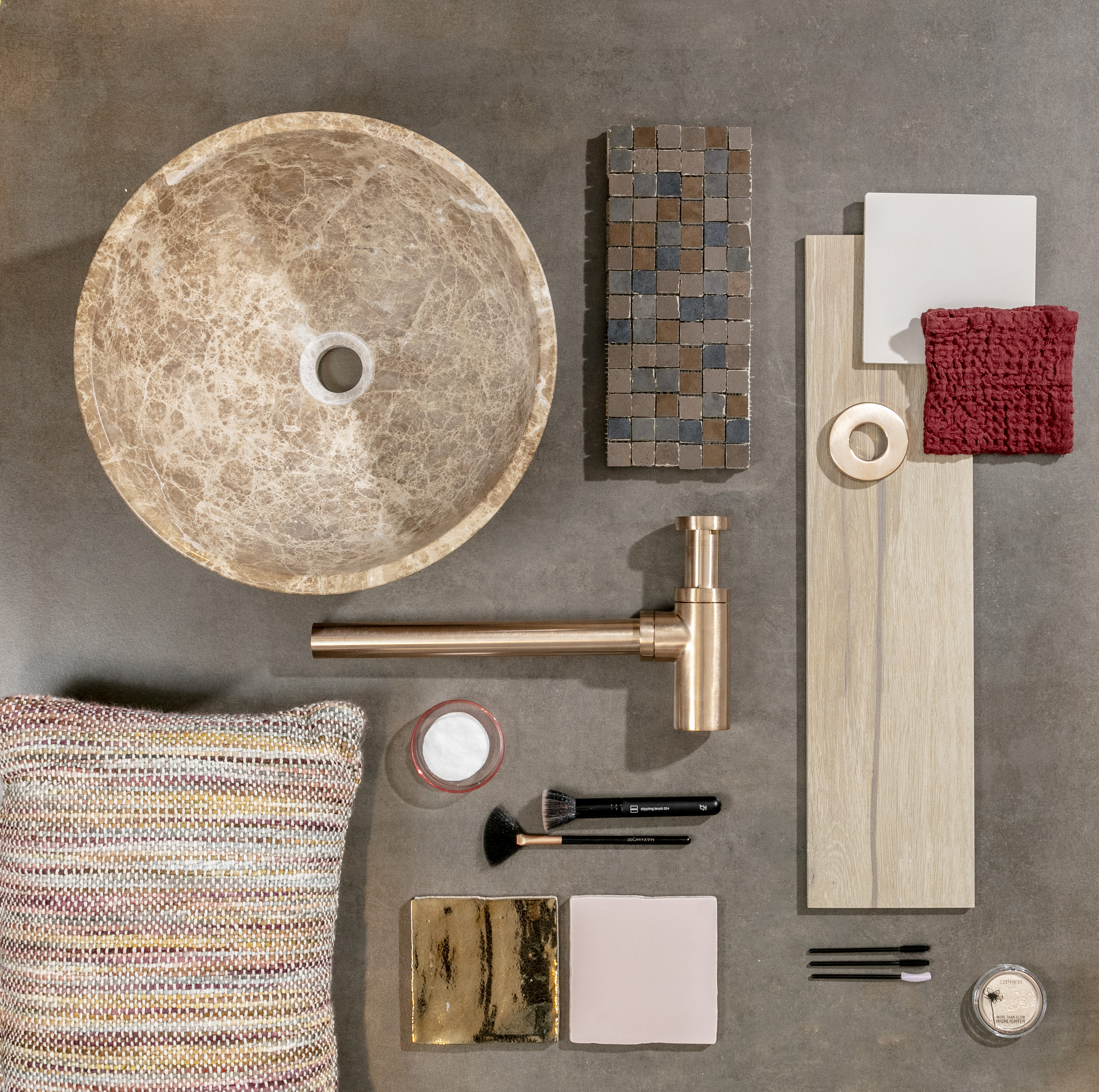 Plieger-flatlay-trend Golden desert Plieger-flatlay-trend Golden desert