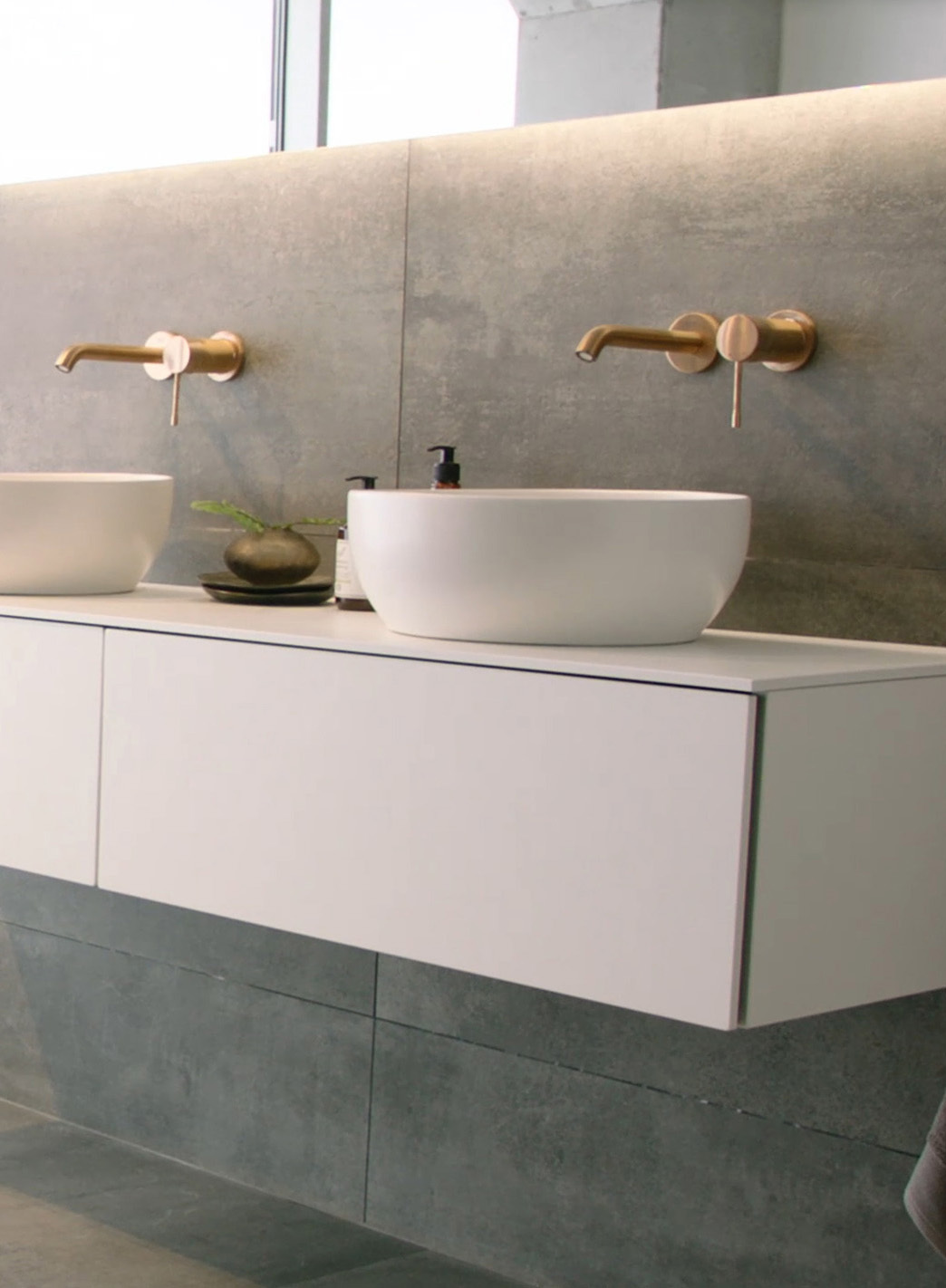 Grohe Colors header