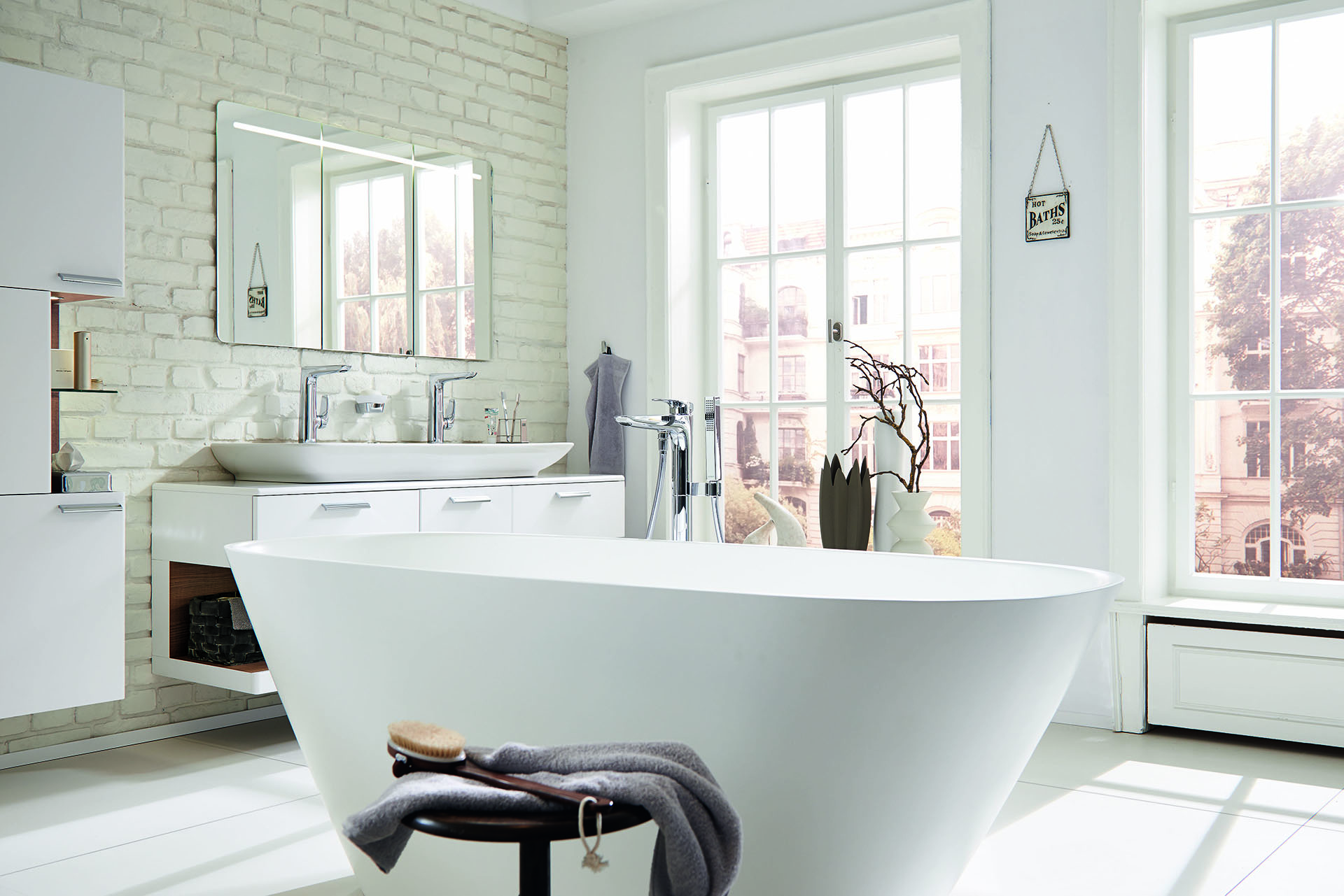 Vigour White badkamer.jpg Vigour White badkamer.jpg